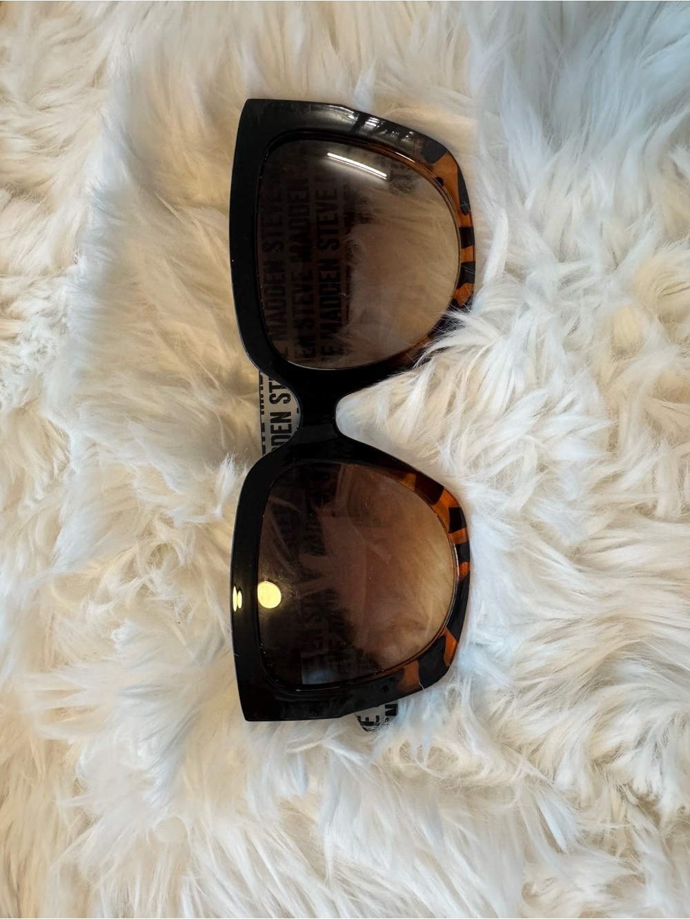 Steve Madden Black and Tortoiseshell Oversized Square Sunglasses
